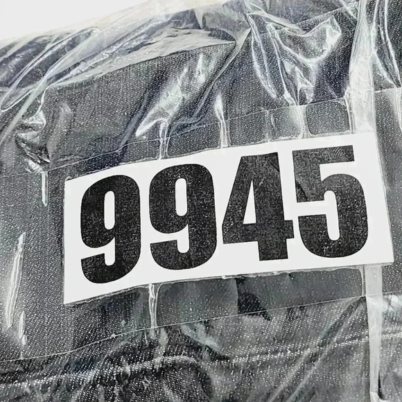 COPY - NWT White House Black Market Runway Jogger Gray Distressed Pull on Women… - Picture 8 of 8